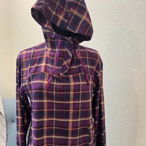 Marmot Flannel Hooded 1/4 button pullover. Size M NWOT